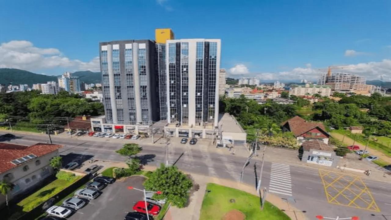 Saint Sebastian Flat 615 - Com Hidro! Ate 4 Pessoas, Duplex, No Centro Villa Jaraguá do Sul Eksteriør billede